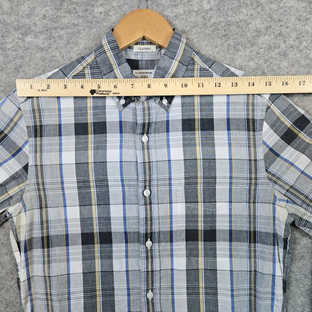 J Crew Men's Gray Plaid Button Down‎ Shirt Size XS 100% Cotton Preppy STAINING